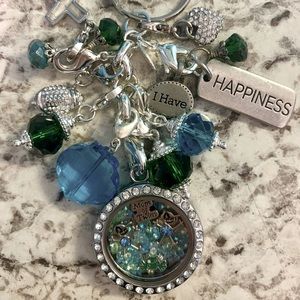 Mom of Twins Living Locket